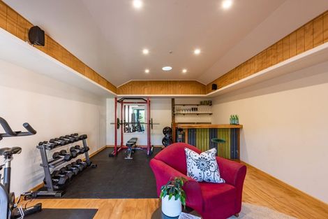 Photo of property in 383 Karori Road, Karori, Wellington, 6012