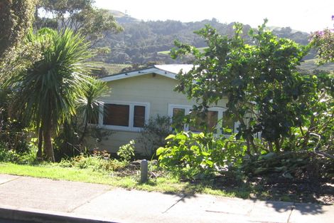 Photo of property in 50 Hammond Avenue, Hatfields Beach, Orewa, 0931