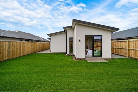 Photo of property in 21 Ellmers Street, Woodend, 7691