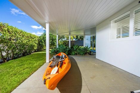 Photo of property in 11 Eric Price Avenue, Takapuna, Auckland, 0620