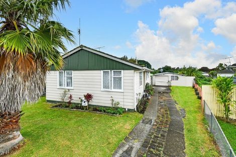 Photo of property in 36 Courtenay Crescent, Mangere East, Auckland, 2024