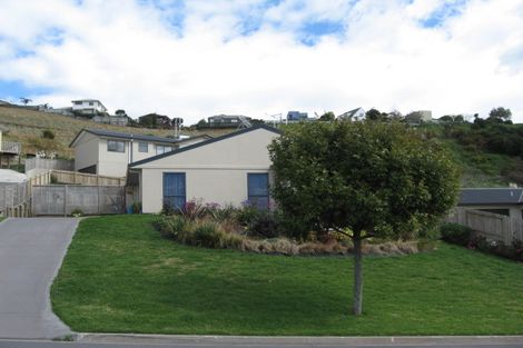 Photo of property in 21 Bateleur Close, Welcome Bay, Tauranga, 3112