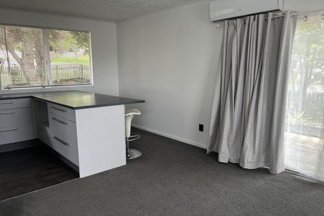 Photo of property in 1/9 Houston Place, Bayview, Auckland, 0629