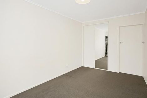 Photo of property in 3/9 Lenihan Street, Northcote, Auckland, 0627