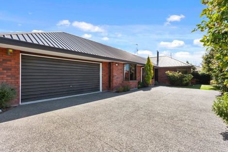 Photo of property in 93 Waratah Street, Avondale, Christchurch, 8061