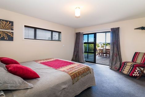 Photo of property in 52 Kenrigg Road, Kinloch, Taupo, 3377