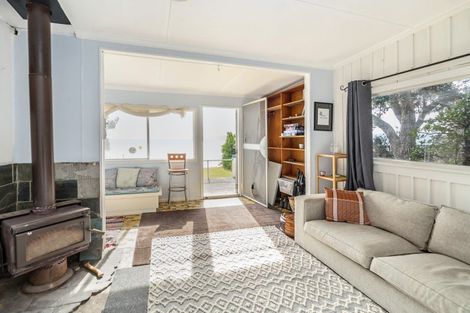 Photo of property in 1598 Cape Palliser Road, Cape Palliser, Featherston, 5772