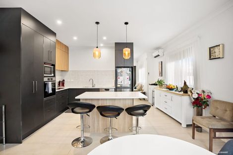 Photo of property in 1 Eskdale Lane, Bay View, Napier, 4182