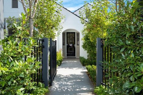 Photo of property in 18a Simla Avenue, Havelock North, 4130