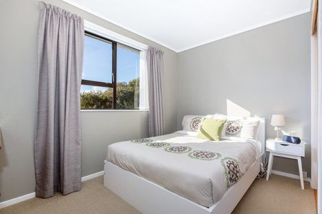Photo of property in 19 Shackle Lane, Whitby, Porirua, 5024