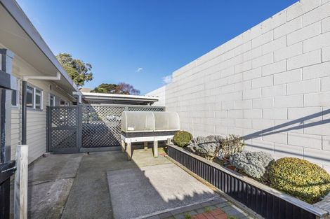 Photo of property in 5a Oak Avenue, Paremata, Porirua, 5024