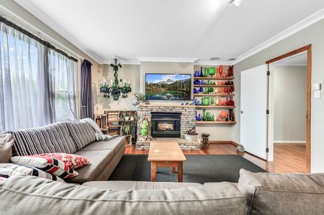 Photo of property in 93 Storey Avenue, Forest Lake, Hamilton, 3200