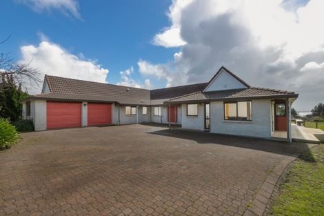 Photo of property in 359 Clarks Beach Road, Clarks Beach, Pukekohe, 2679