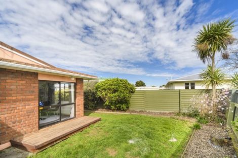 Photo of property in 7a Marama Crescent, Palmerston North, 4414