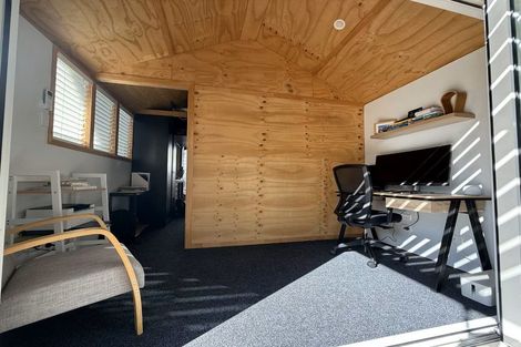 Photo of property in 8 Cumberland Avenue, Westmere, Auckland, 1022