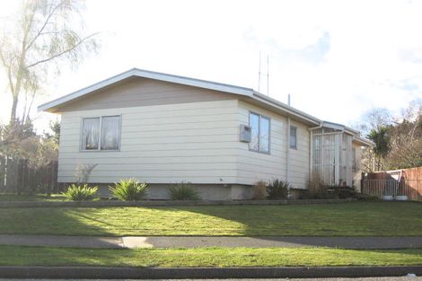 Photo of property in 26 Barton Street, Marton, 4710