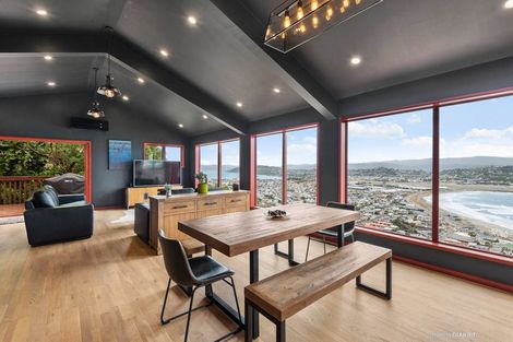 Photo of property in 105 Hornsey Road, Melrose, Wellington, 6023