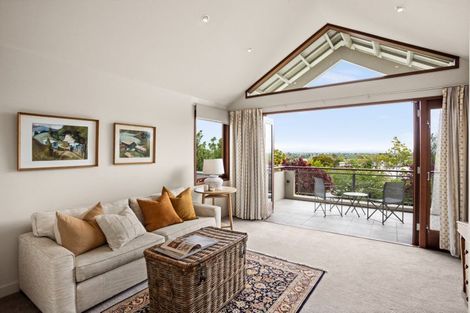 Photo of property in 1a Gillean Street, Havelock North, 4130