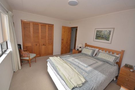 Photo of property in 1 Oak Bay, Waikanae, 5036