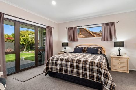 Photo of property in 27 Mavora Road, Lake Hayes, Queenstown, 9304