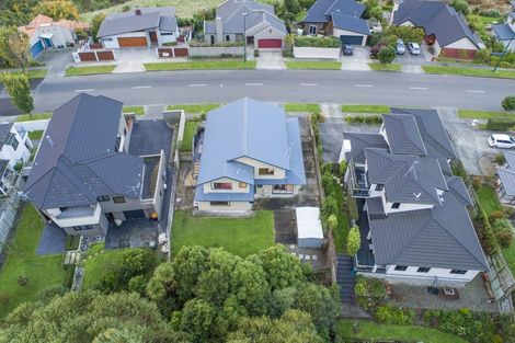 Photo of property in 56 Ruapehu Drive, Fitzherbert, Palmerston North, 4410