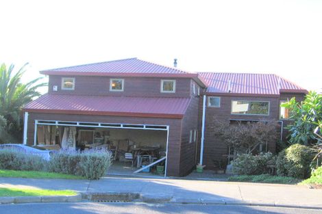 Photo of property in 10 Mataura Place, Clover Park, Auckland, 2019