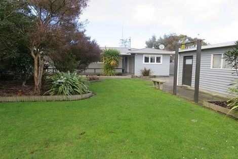 Photo of property in 18 Catlins Crescent, Milson, Palmerston North, 4414