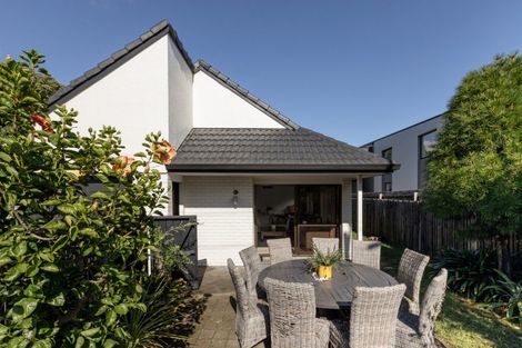 Photo of property in 44 Te Ngaio Road, Mount Maunganui, 3116