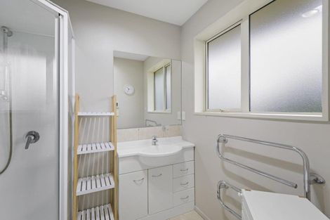 Photo of property in 3 Skyedale Drive, Harewood, Christchurch, 8051