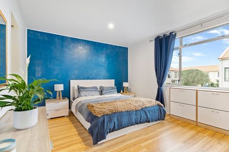 Photo of property in Lakeview Terrace, 27/14 Ambrico Place, New Lynn, Auckland, 0600