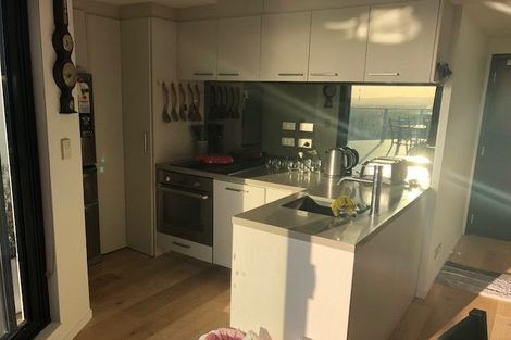 Photo of property in Queen's Residences, 2002/8 Airedale Street, Auckland Central, Auckland, 1010