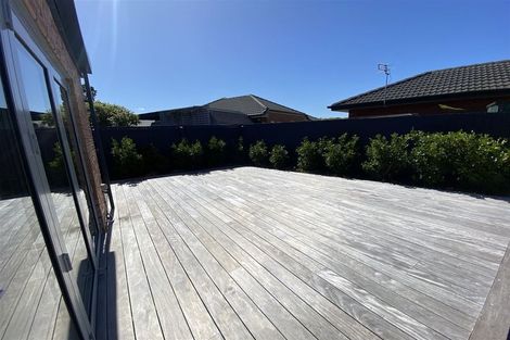 Photo of property in 73 Aston Drive, Waimairi Beach, Christchurch, 8083