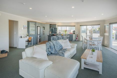 Photo of property in 1/111 Hunt Road, Whangamata, 3620