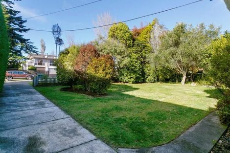 Photo of property in 17a Kereru Street, Henderson, Auckland, 0612