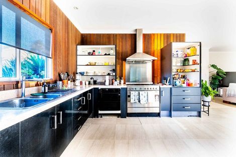 Photo of property in 9 Amery Place, Papamoa Beach, Papamoa, 3118