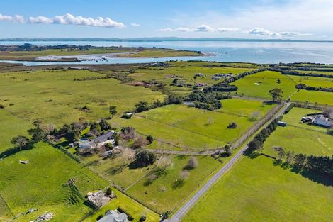 Photo of property in 63 Whatapaka Road, Karaka, Papakura, 2580