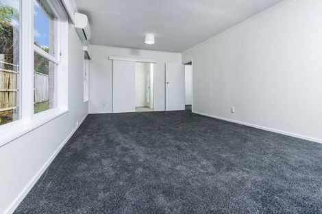 Photo of property in 4/11 Evelyn Place, Hillcrest, Auckland, 0627