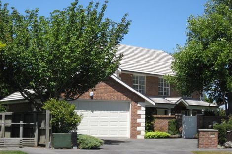 Photo of property in 26 Brockhall Lane, Avonhead, Christchurch, 8042