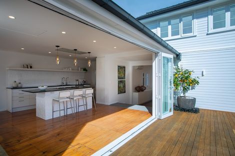 Photo of property in 68 Linwood Avenue, Mount Albert, Auckland, 1025