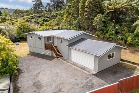 Photo of property in 11a Norana Road, Maoribank, Upper Hutt, 5018