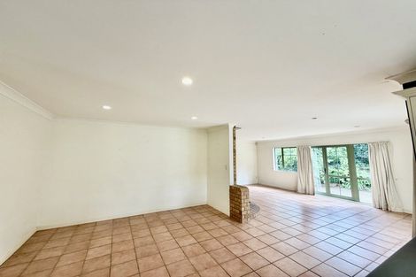 Photo of property in 22 Bob Charles Drive, Golflands, Auckland, 2013