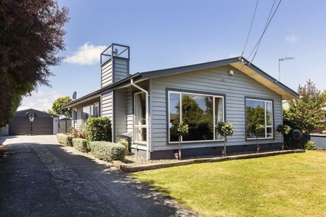 Photo of property in 11 Shearer Avenue, Papanui, Christchurch, 8052