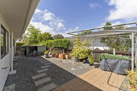 Photo of property in 40 Walton Avenue, Waikanae, 5036