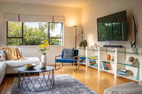 Photo of property in 11 Himikera Avenue, Avondale, Auckland, 1026