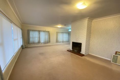 Photo of property in 1/1 Benders Avenue, Hillcrest, Auckland, 0627