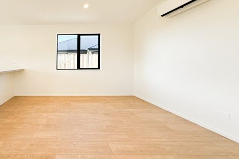 Photo of property in 15 Mccahon Lane, Rolleston, 7615