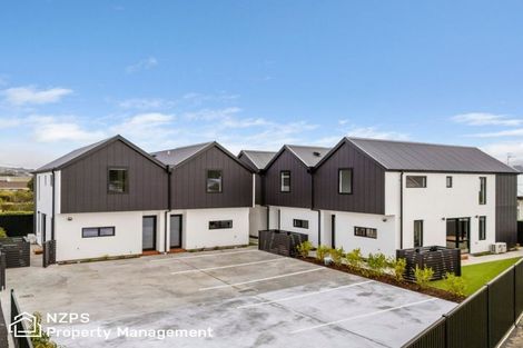 Photo of property in 24 Royal Crescent, Saint Kilda, Dunedin, 9012