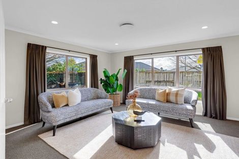 Photo of property in 9 Miers Glade, Rototuna North, Hamilton, 3210