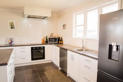 Photo of property in 10 Clyde Street, Levin, 5510