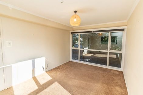 Photo of property in Victoria Court, 7/4 Queen Street, Mount Victoria, Wellington, 6011